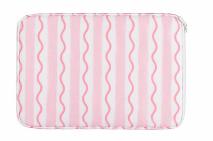 Pink and white cosmetic case with wavy pink stripes
